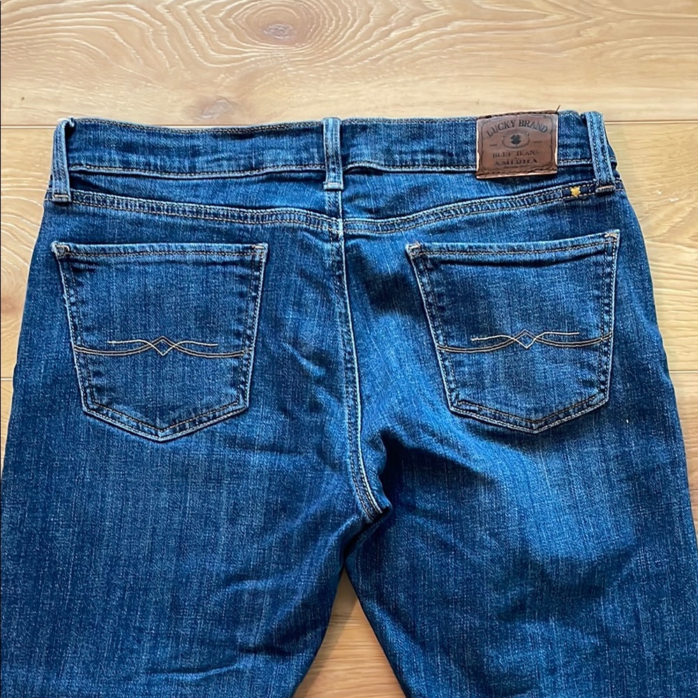 LUCKY JEANS!! Perfect for summer! Light weight and cropped - Picture 9 of 16
